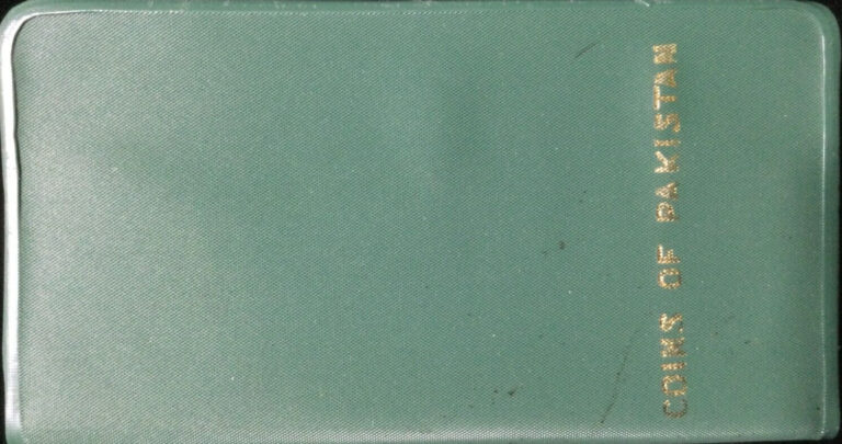 Read more about the article Pakistan Set Of 7 Coins 1948-1964 Green Wallet Version  Original Packaging  Nice