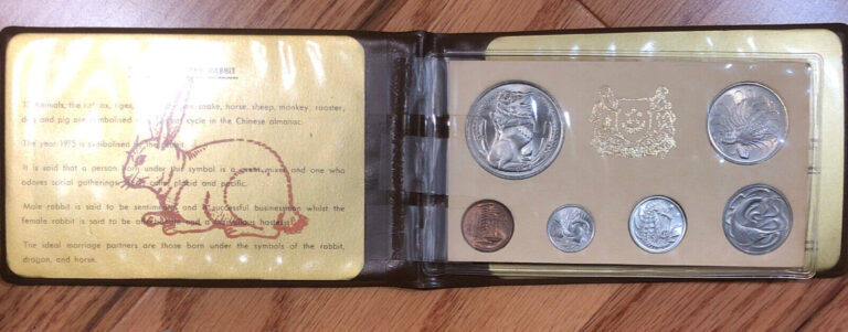 Read more about the article 1975 SINGAPORE (6) COINS MINT SET “YEAR OF THE RABBIT” BUNNY BROWN WALLET+COA