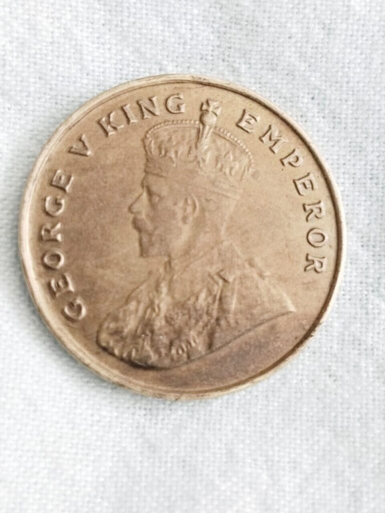 Read more about the article 8 ANNA EXTREMELY RARE  1919  British INDIA COIN.