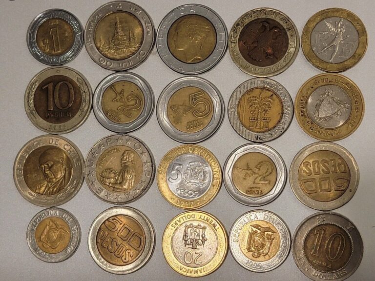 Read more about the article Lot of 20 Bimetallic Coins.  All Different! 🇹🇭    🇨🇱    🇪🇨    🇨🇴   🇮🇹