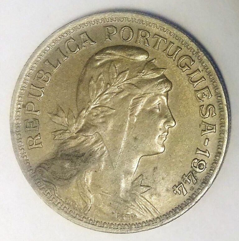 Read more about the article Portugal 1944 50 Centavos + USA  Bahamas Coins.