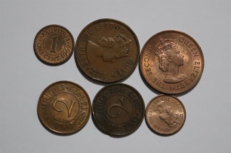 Read more about the article 🧭 MAURITIUS COLONIAL BRONZE COINS MOSTLY HIGH GRADE B53 #43 ZO19