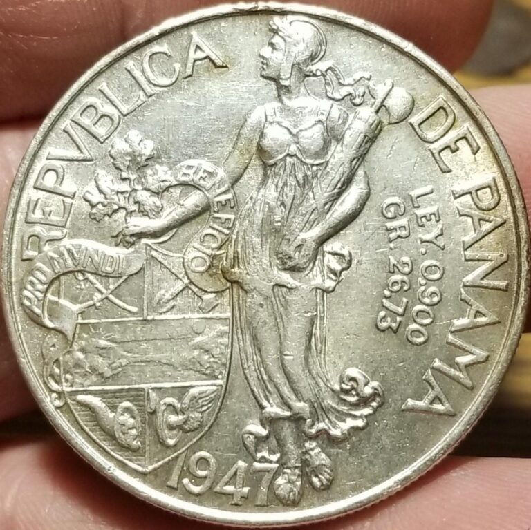 Read more about the article Nice Large Silver World Coin 1947 90% SILVER BALBOA Panama LEY 0.900 GR. 26.73