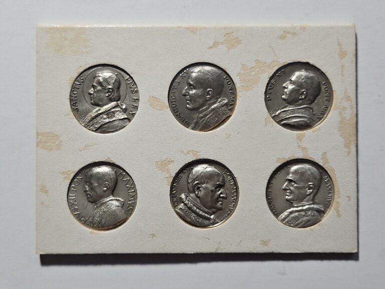 Read more about the article 1939-1980  Vatican City Popes Of History 6 Medal Set Papal Coins