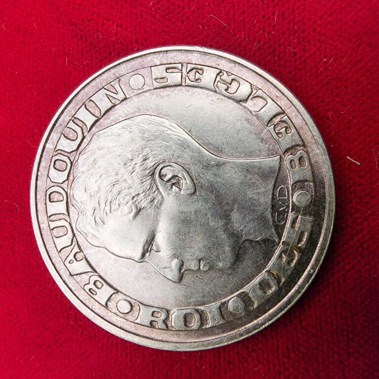 Read more about the article 1958 Belgium 50 Francs Silver Coin KM150.1 Vintage Belgian Numismatic