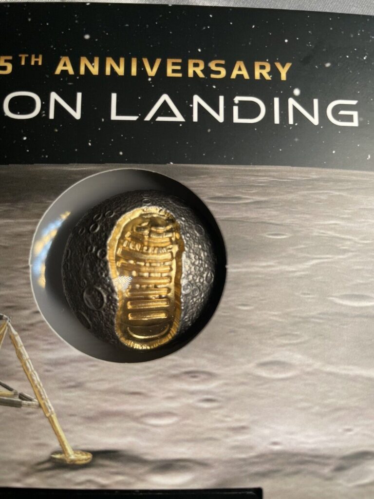 Read more about the article 2024 Barbados 55th Anv Moon Landing 1oz Silver Antiqued Spherical Coin