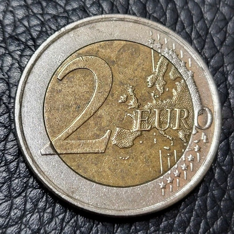 Read more about the article 2011 Estonia 2 Euro Coin