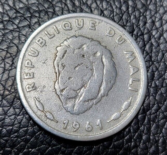 Read more about the article 1961 Mali 25 Francs Maliens Coin