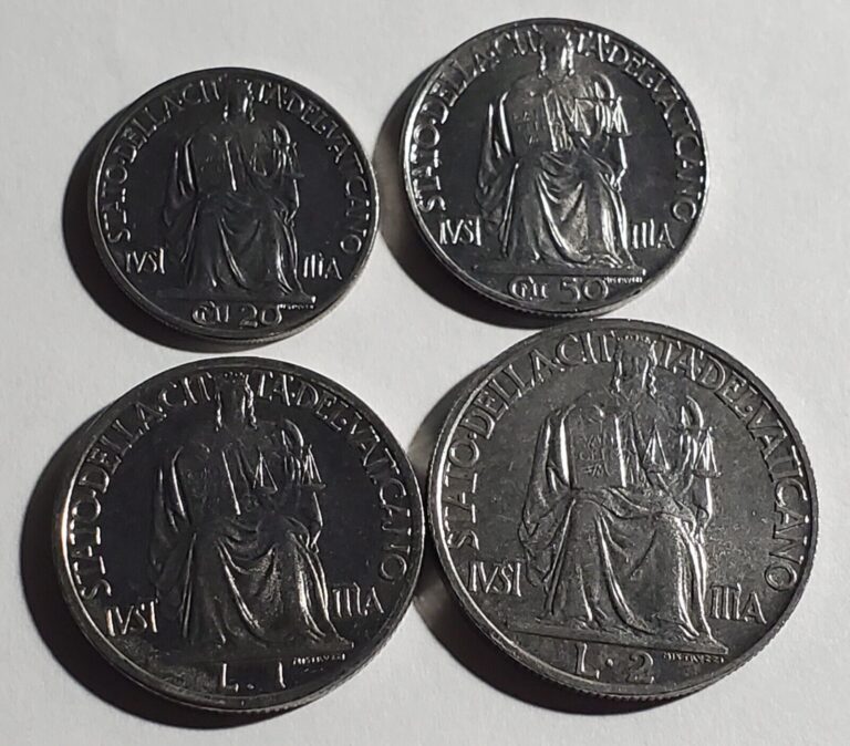 Read more about the article Vatican City 4pc 1942 Set 20c-2 Lire All Nice Ch BU!   FREE U.S. SHIPPING!