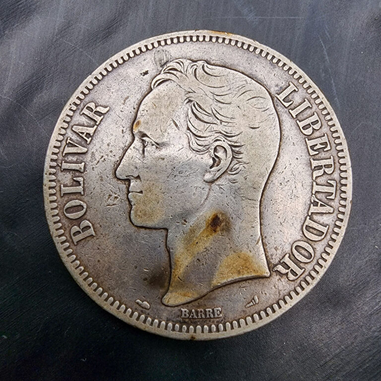Read more about the article 1911 Silver Venezuela 5 Bolivares KM-Y24.2 Fine Old Coin