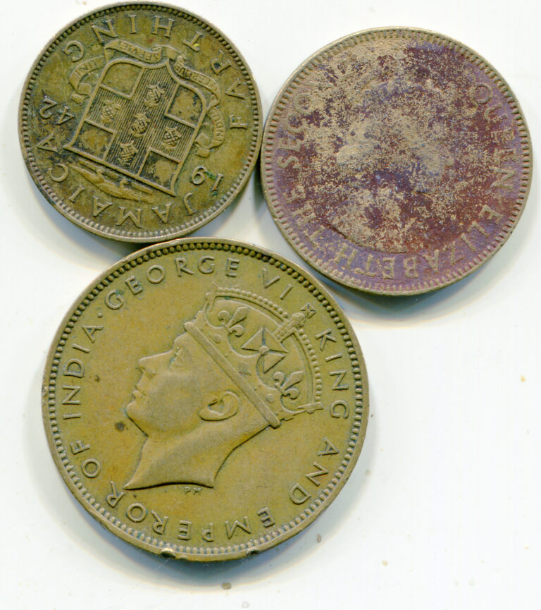 Read more about the article Jamaica  mixed lot of (4) vintage coins   lotmar8552