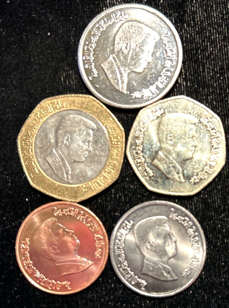 Read more about the article Jordan 5 coin set Quirsh-1/2 Dinar KM 73 74 78 79 83 BU