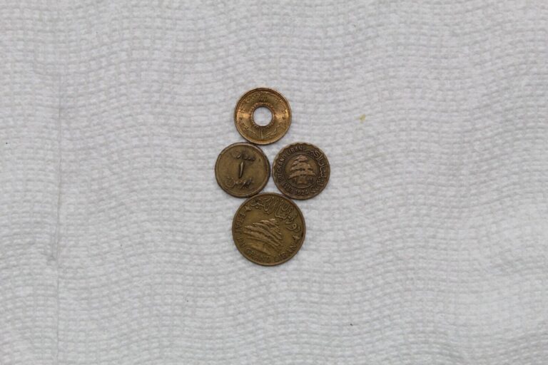 Read more about the article Lebanon coins  4 total  5 Piastres 1940  1Piastre 1941  2 Piastres 1924  1P 1955