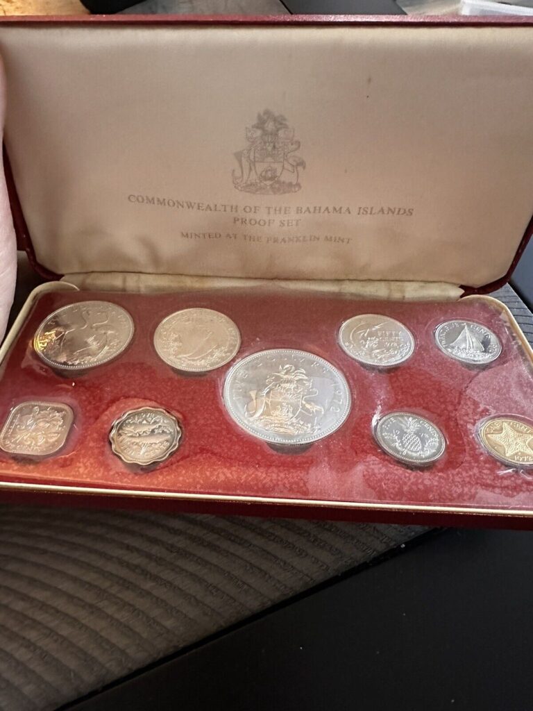 Read more about the article COMMONWEALTH OF THE BAHAMAS 9 COIN FRANKLIN MINT PROOF SET 1972