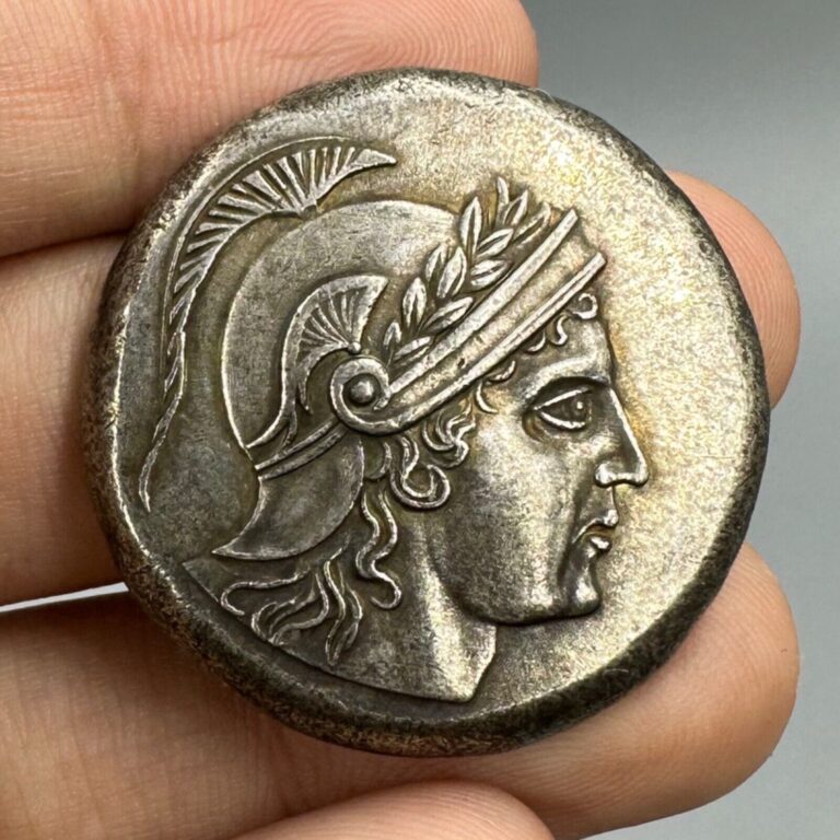 Read more about the article Ancient king of Macedonia head silver plated unique coin