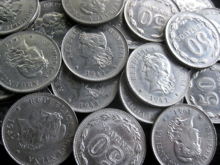 Read more about the article Argentina 50 centavos 1941 XF-UNC  lot of 24  coins