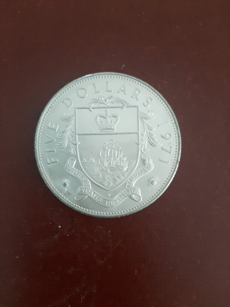 Read more about the article 1971 BAHAMAS SILVER $5 COAT OF ARMS  UNC VERY LOW MINTAGE 29K KM24 ASW 1.2527
