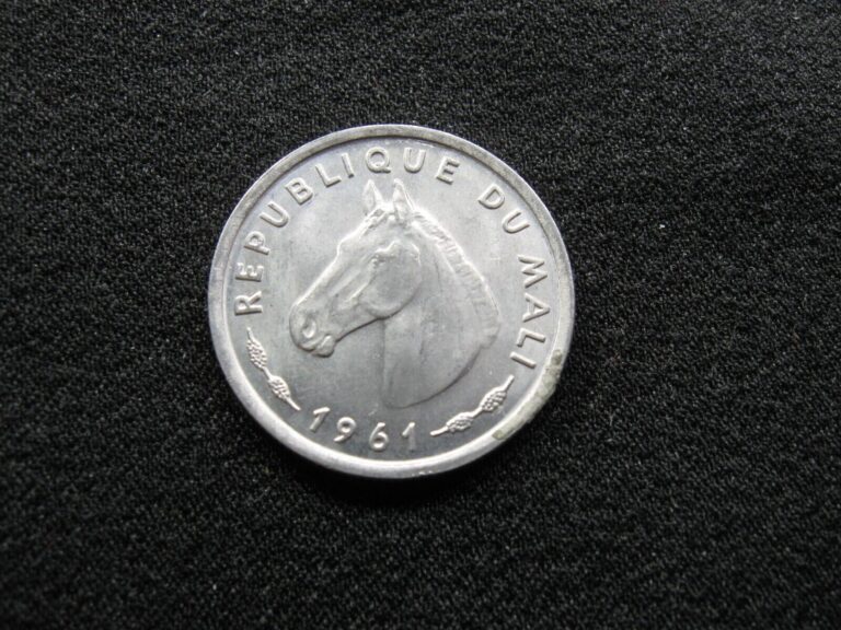 Read more about the article aluminum old world coin MALI Africa 10 francs 1961 KM3 “Horse” (81)