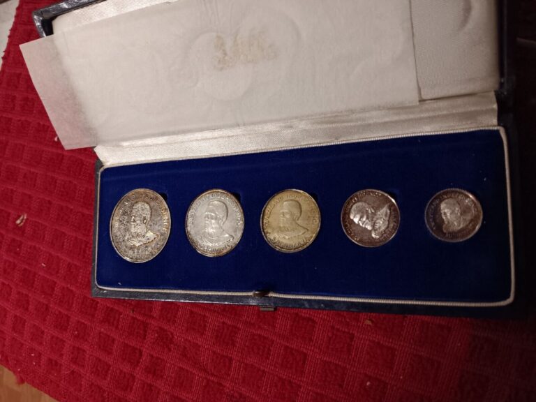 Read more about the article 1968 Kindom Of Swaziland Coins Set Collectable Rare Vintage Antique