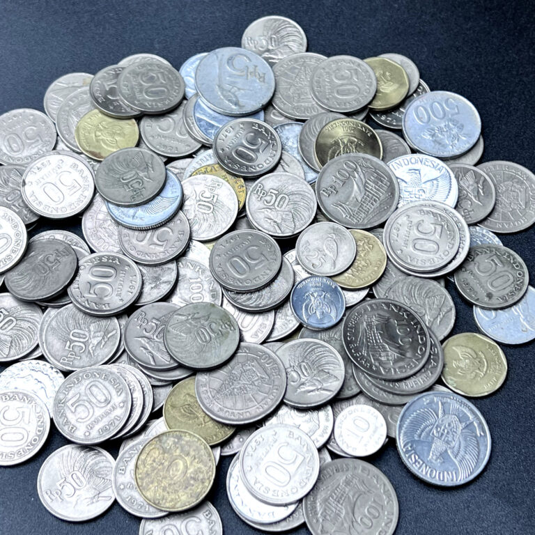 Read more about the article Indonesian Coins 🇮🇩 1 LB of Random Coins from Indonesia  ~80 Coins! 🇮🇩