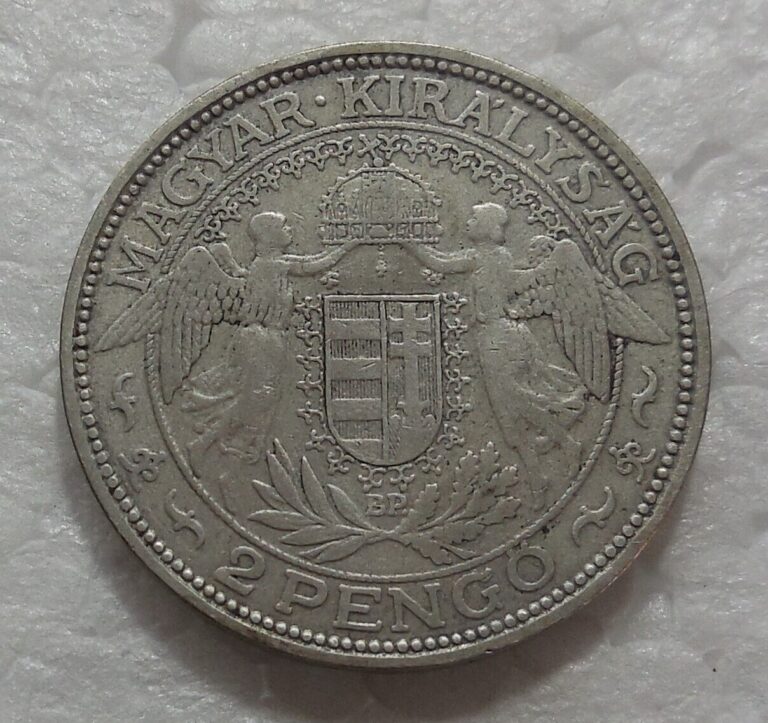 Read more about the article 1929 BP HUNGARY 2 PENGO SILVER COIN VF MADONNA and CHILD