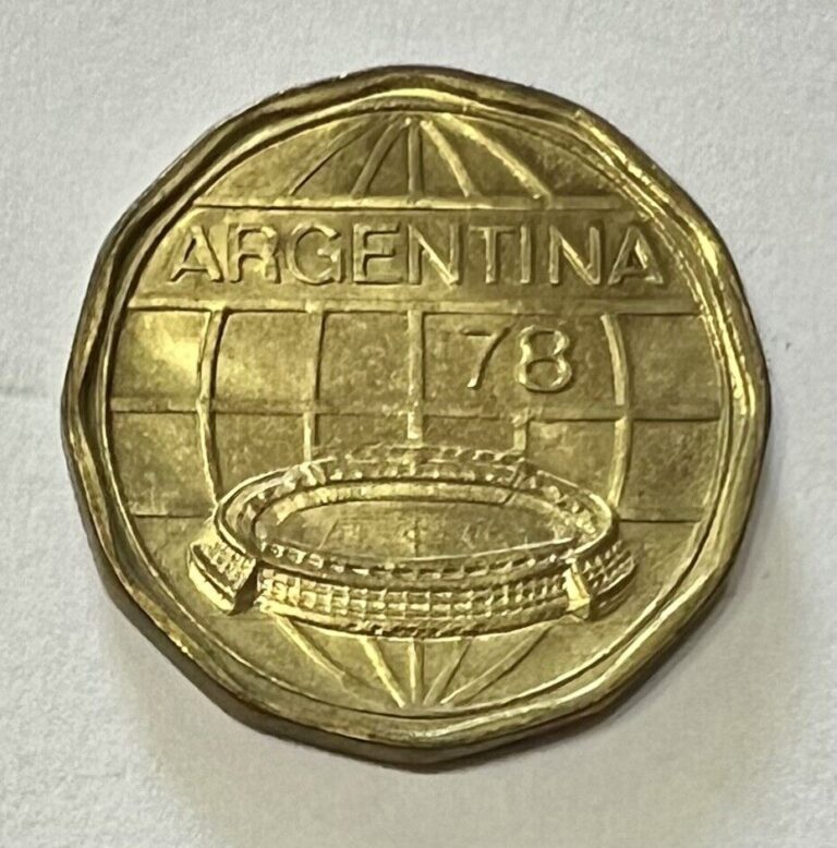 Read more about the article 1978 Argentina 100 Pesos Coin  KM #77 / World Cup Soccer