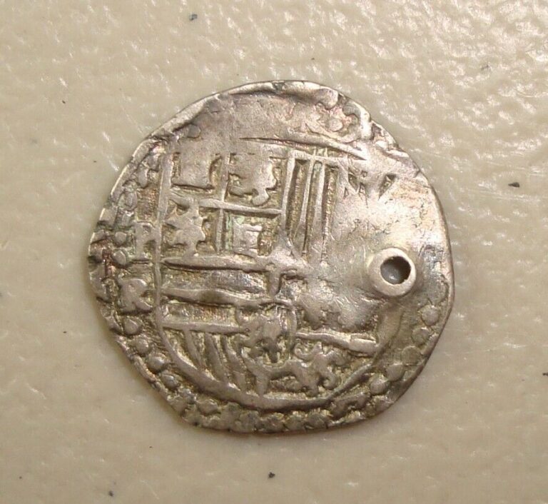 Read more about the article 1603-12 P-R Potosi  Bolivia Assayer R  Philip III Silver Cob Real VF Holed
