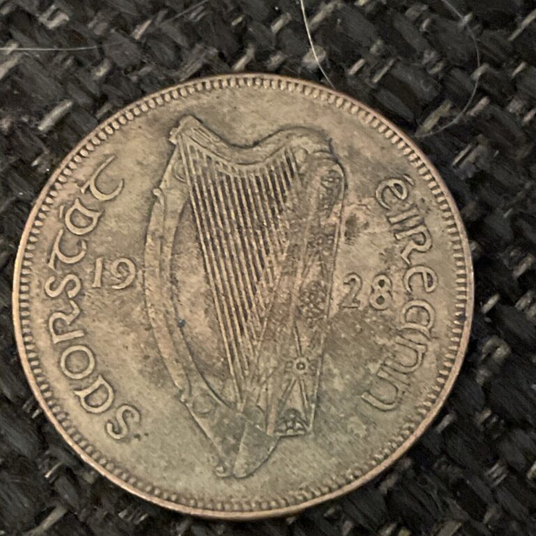 Read more about the article 1928  IRELAND Penny  Hen and Chicks  A “Lucky Irish Penny”!