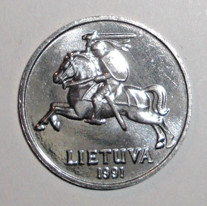 Read more about the article 1991 Lithuania Coin 5 centai Knight on Horse Attacking with Sword Wildlife