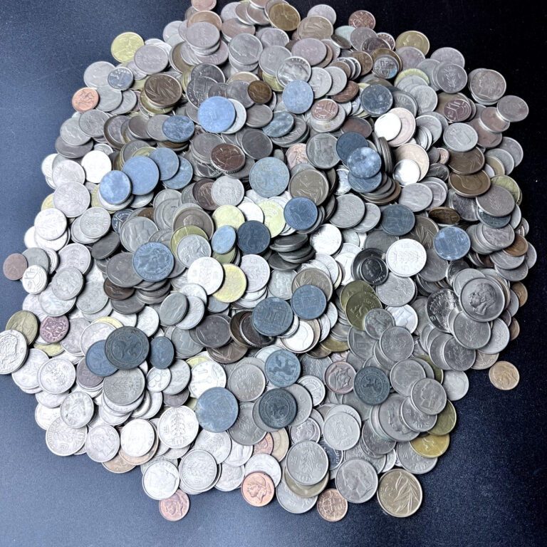 Read more about the article Belgian Coins: 1LB Random Coins from Belgium  a Collection Lot of ~100 Coins!
