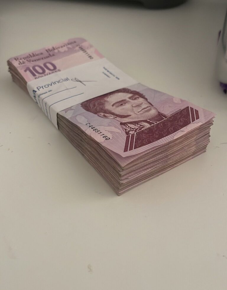 Read more about the article Venezuela 100 bolivares Digitales  Bolivar X 100 Pc Used 2021