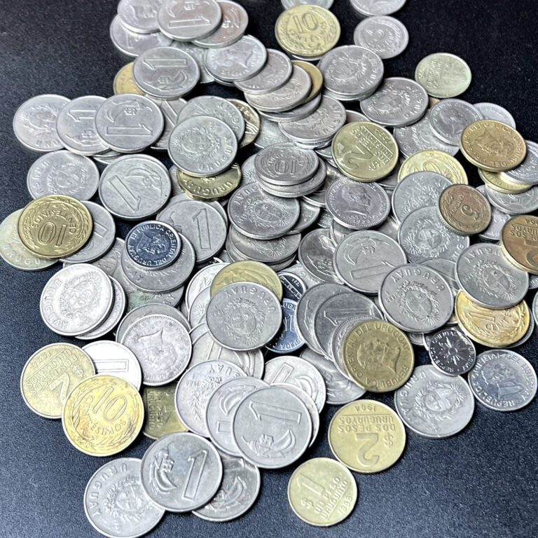 Read more about the article Uruguayan Coins 🇺🇾 1 LB Random Coins from Uruguay  a Lot of ~85 Coins 🇺🇾