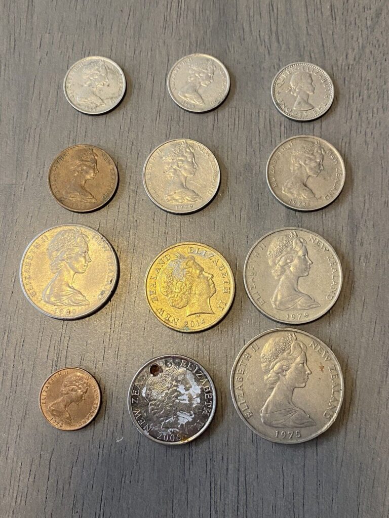 Read more about the article Junk Drawer Lot of 12 New Zealand Coins: Mixed Denominations – 1960 – 2014