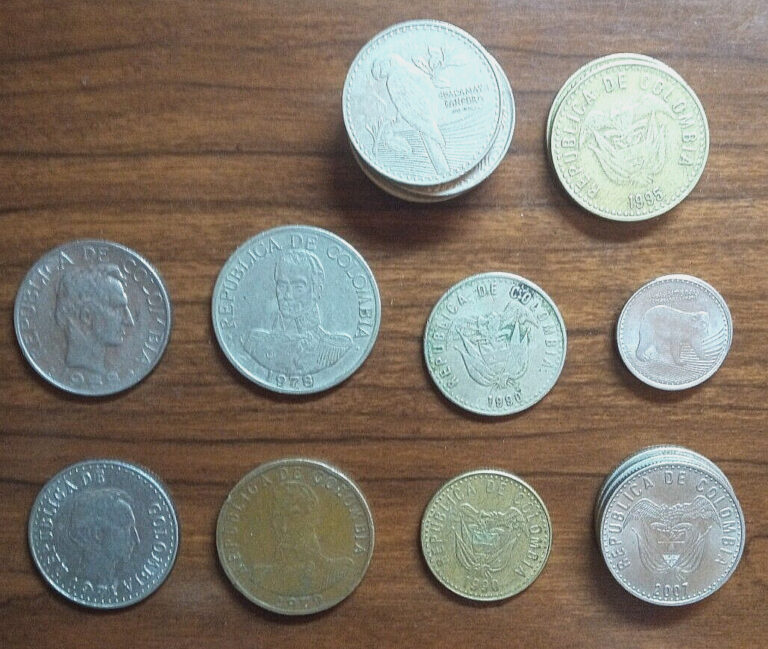 Read more about the article COLOMBIA Lot of Nineteen (19) Coins- Neat Coins from S. America  FREE SHIPPING!!