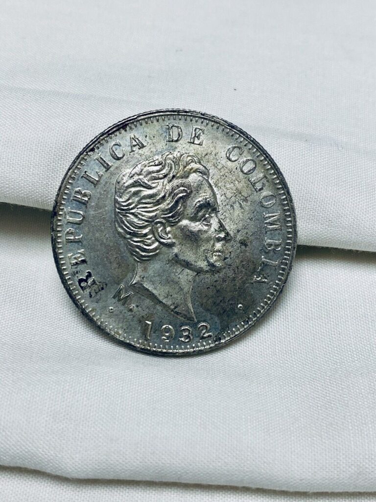 Read more about the article Colombia 1932 Silver 50 Centavos- AU+ Excellent Condition