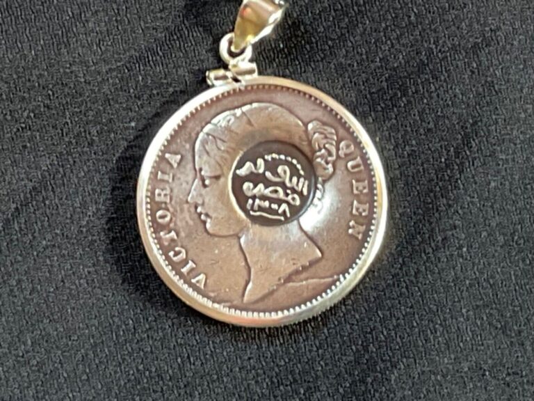 Read more about the article Coin Pendant Counter Stamped Yemen Qa’iti 1840 India 1 Rupee Queen Victoria