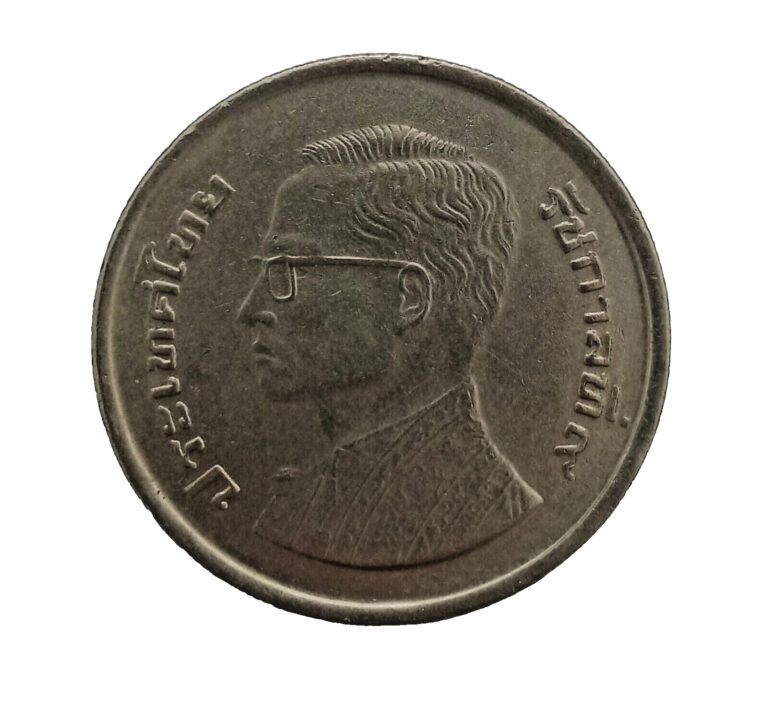 Read more about the article Thailand coins 5 baht coin  King Rama IX’s 50th birthday  year 1977  rare coin.