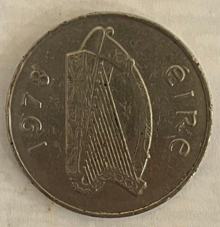 Read more about the article 1978 Ireland 10 pence Salmon Fish and Irish Harp Coin.  Large coin