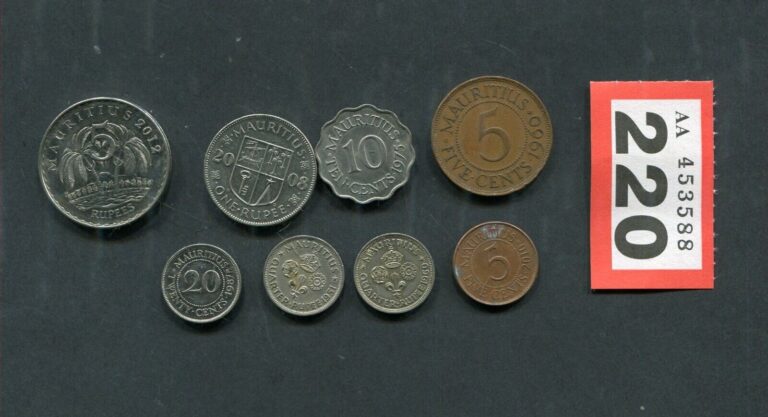 Read more about the article Lot of   8 coins of   Mauritius