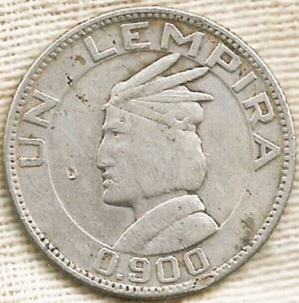 Read more about the article 1935 HONDURAS 1 UN LEMPIRA COIN – LARGE SILVER COIN IN REALLY NICE CONDITION