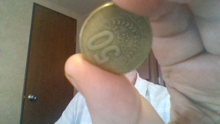 Read more about the article COSTA RICA    50    COLONES     1999