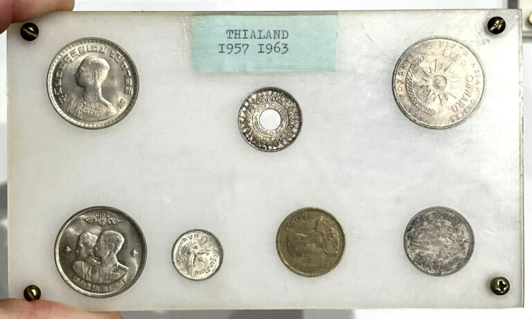 Read more about the article 1957-1963 Thailand 7 Coin Set with Earlier Silver 10 Satang and 1 Salung Rama VI
