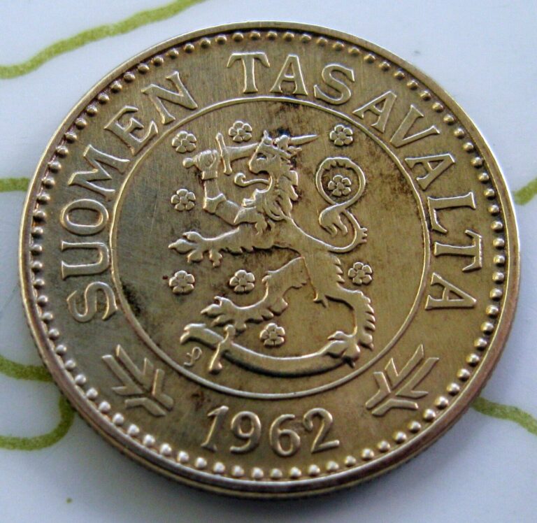 Read more about the article COIN FINLAND 10MARKKAA 1962 UNC 164
