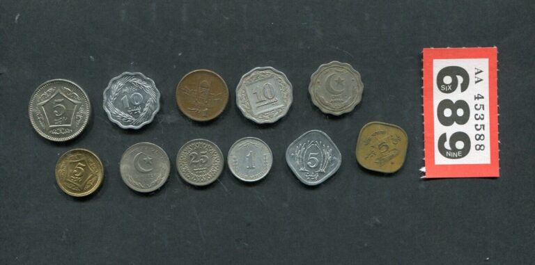 Read more about the article Lot of   11  coins of      Pakistan