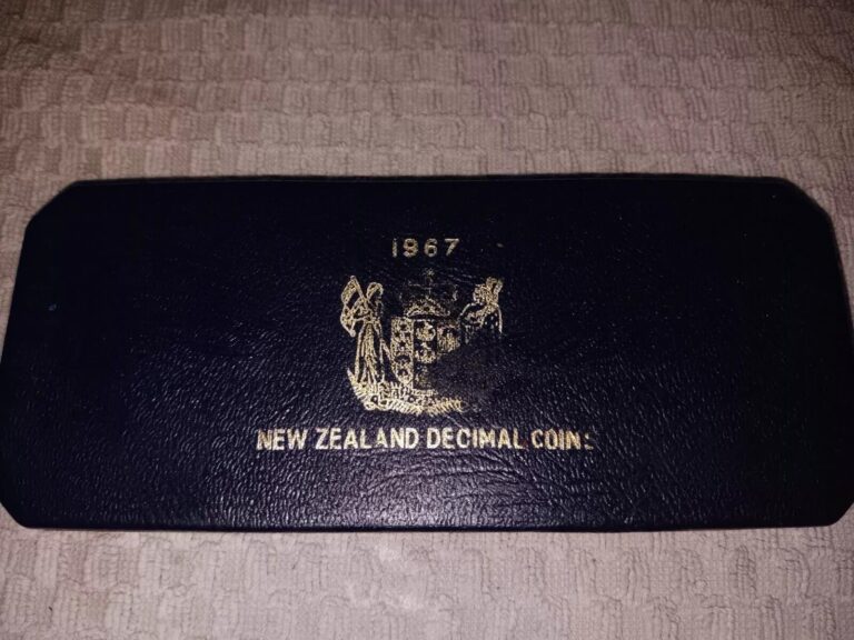Read more about the article 1967 New Zealand Decimal Coin Set Rare Vinatge Antique Collectable