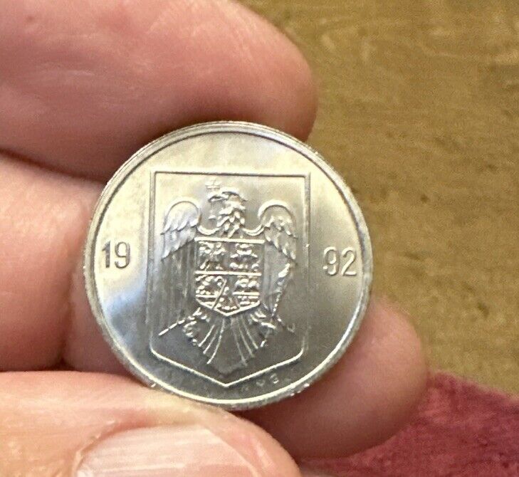 Read more about the article ROMANIA  1992  5 LEI  KM114  UNCIRCULATED COIN