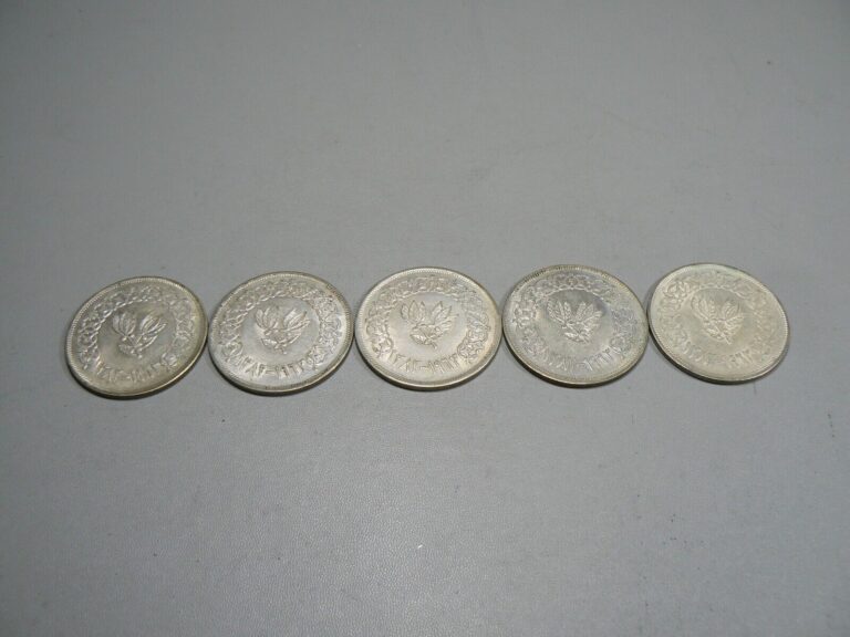 Read more about the article Lot of 5 x Yemen Arab Republic Silver One Riyal Coins AH1382 1963