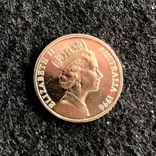 Read more about the article Australia 5 Cents 1996 Elizabeth II UNC World Coin