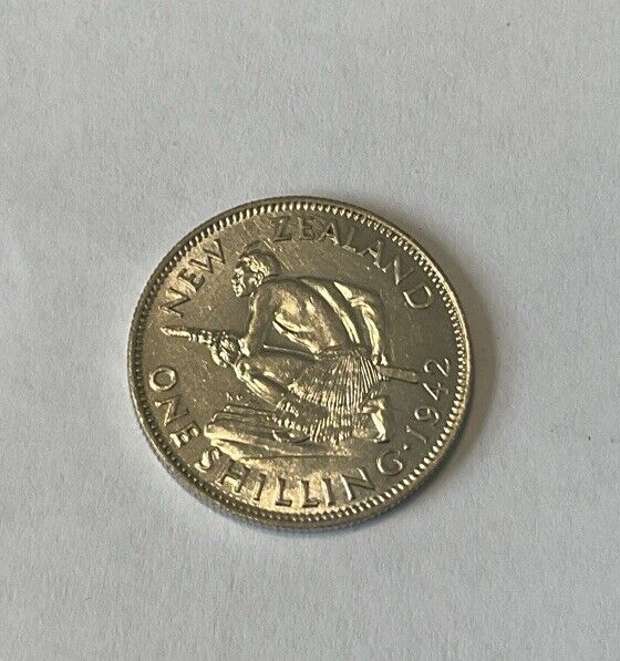 Read more about the article 1942 NEW ZEALAND SILVER ONE SHILLING SCARCE DATE LOW MINTAGE