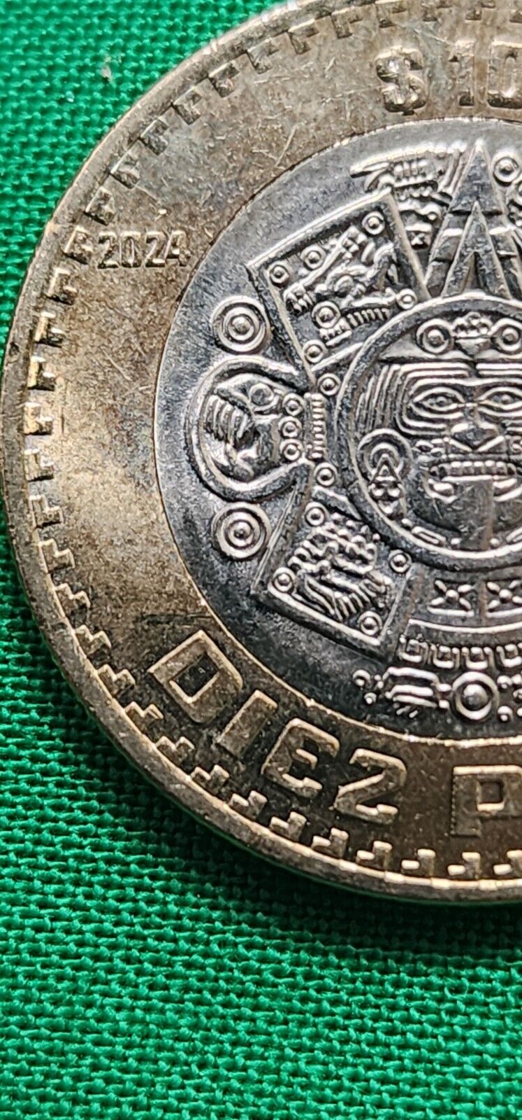 Read more about the article RARE 2024 Mexico Pesos Coin Lot Set Of 4 Coins Bimetallic 🇲🇽 BRILLIANT AU